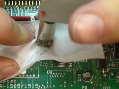  Remove Flux from PCB