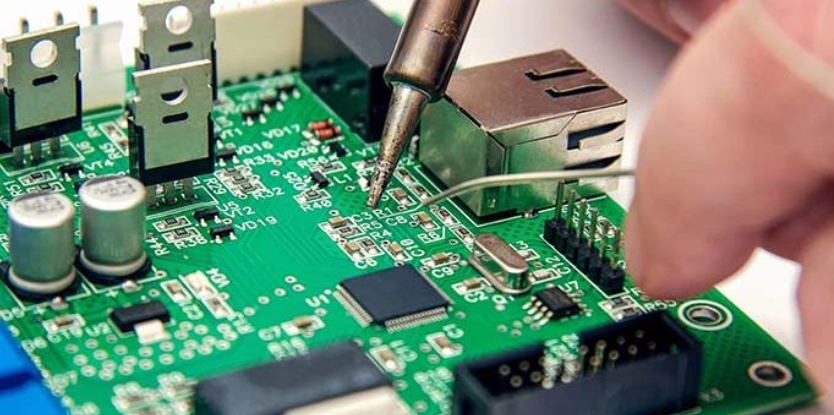 How to Remove Flux from PCB?