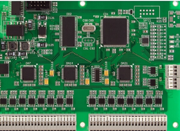 Detailed explanation of three special PCB wiring methods