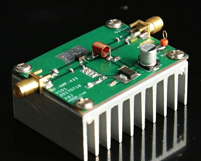 KKPCB Success Case: 50MHz-6GHz Broadband Power Amplifier PCB
