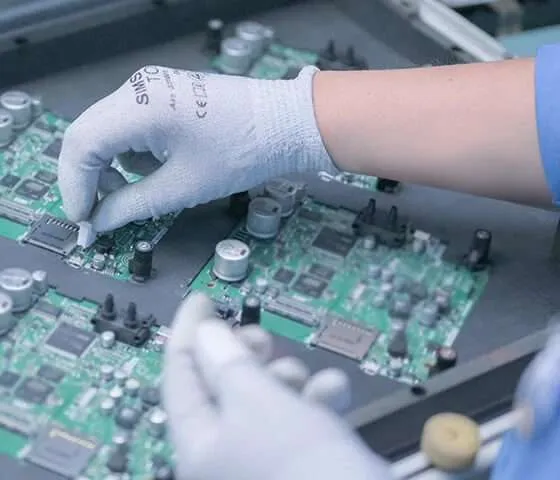 manual PCB soldering