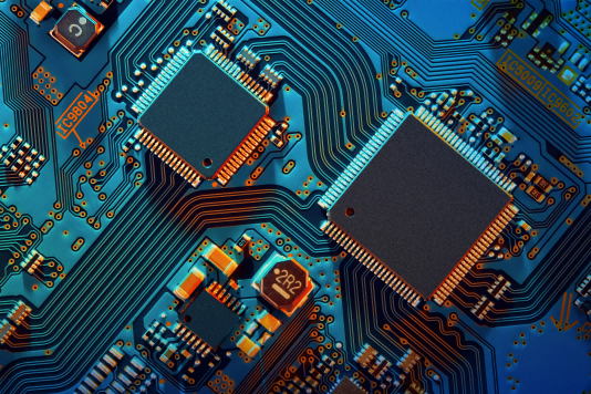 Ptimizing Power Delivery and EMI Suppression with TLY-5 PCB Substrates in High-Speed Laptop and Server Motherboards