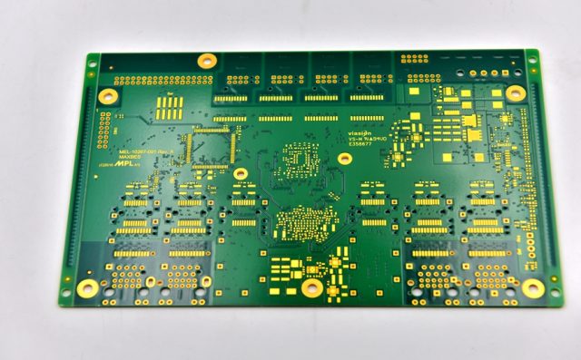 Low Loss PCB