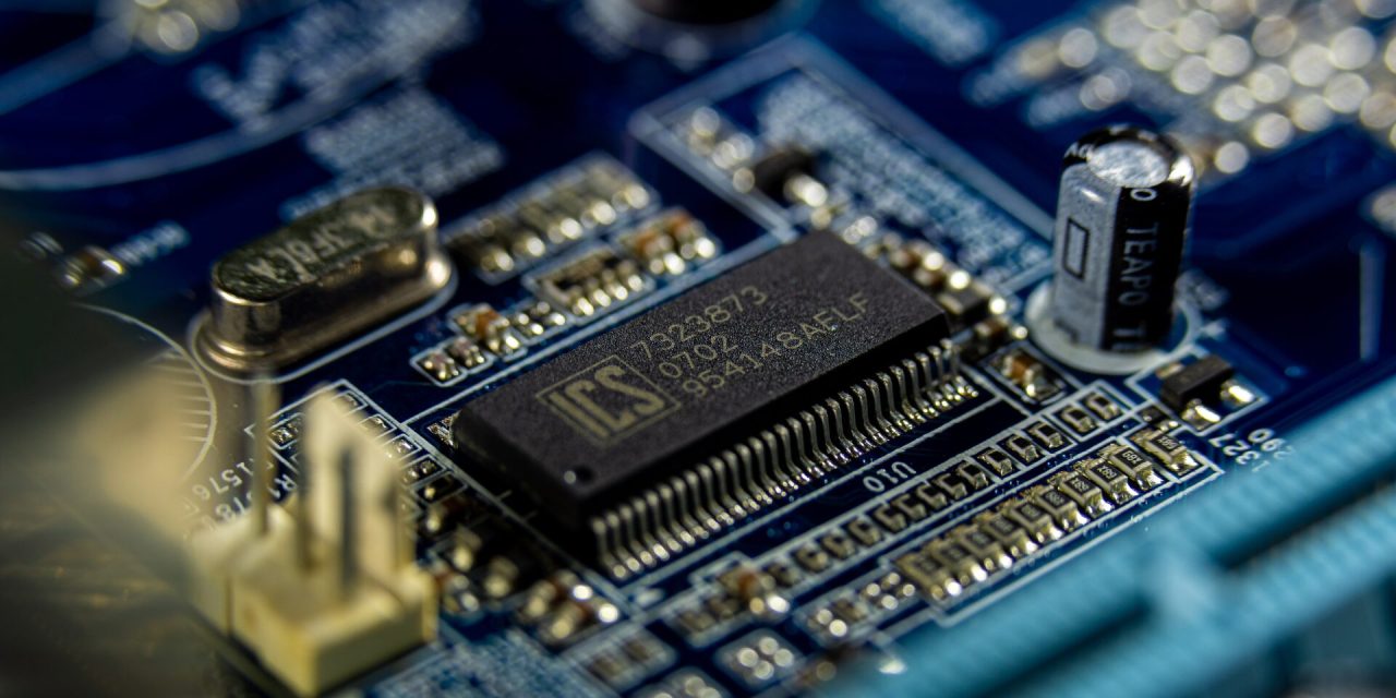Industrial IoT PCB Innovation: The Core of Intelligent Manufacturing
