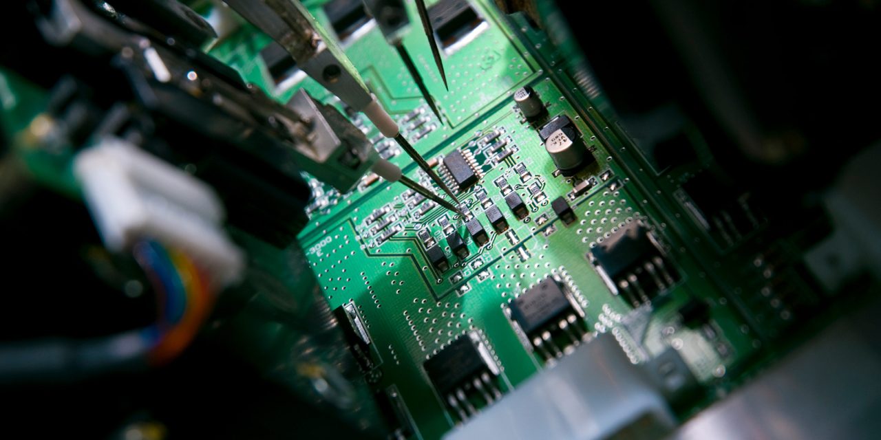 Isola 370HR Explained: The Ultimate High-Reliability PCB Laminate for Modern Electronics