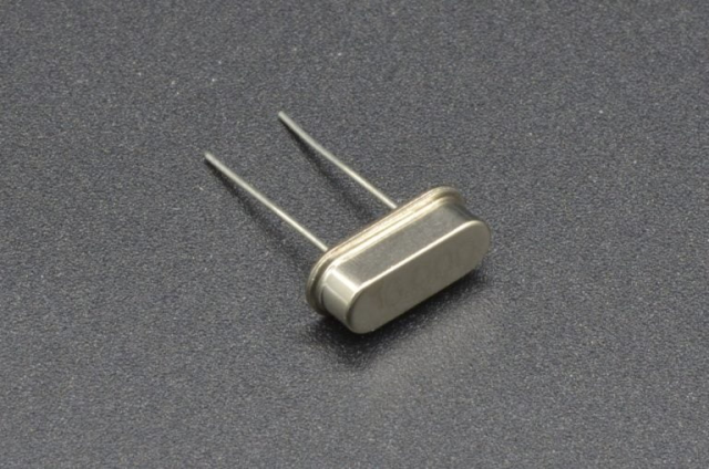 crystal oscillator