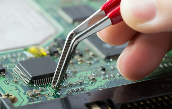 Taconic RF-35 PCB for mmWave: High-Performance Substrate for Millimeter-Wave Applications