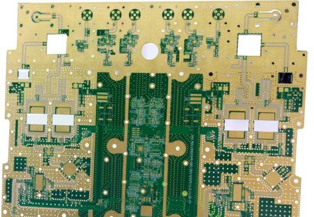 Microwave IC Test PCB