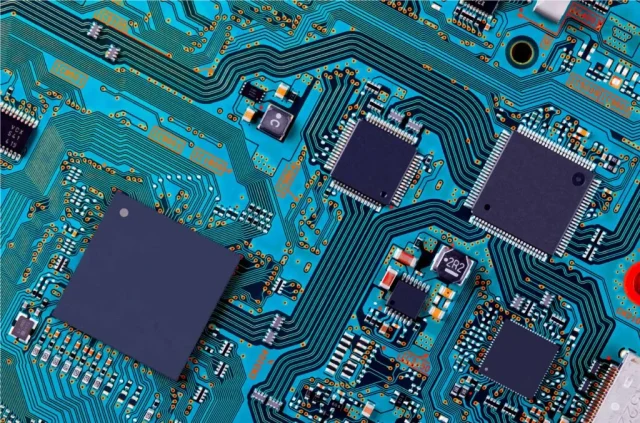 Signal Integrity PCB: Ensuring High-Speed, Low-Noise Performance in Advanced Electronics