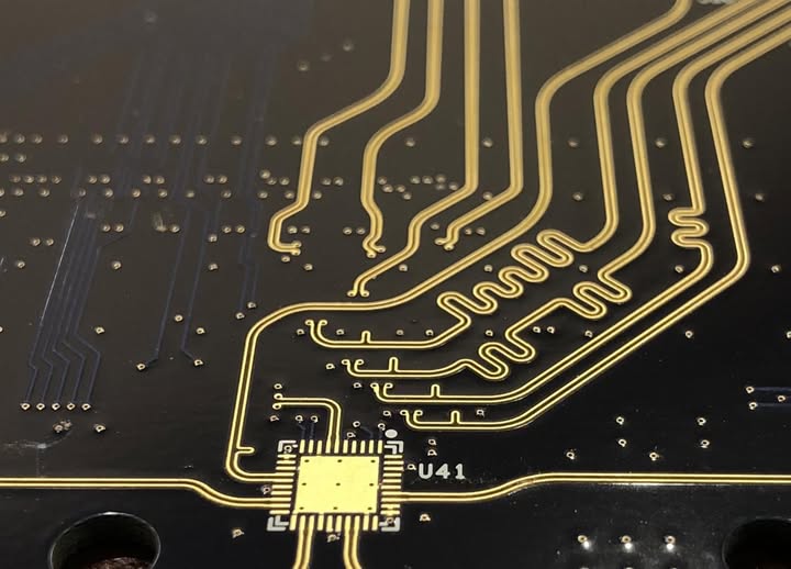 Differential Pair PCB: Controlled Impedance Routing for High-Speed and Low-Noise Signal Transmission