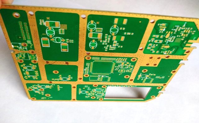 RO4350B PCB