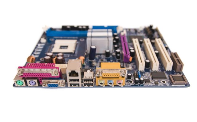 Low Loss PCB Materials