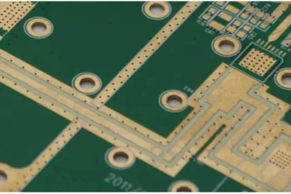Microvia PCB