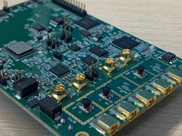 RF Transceiver PCB Design